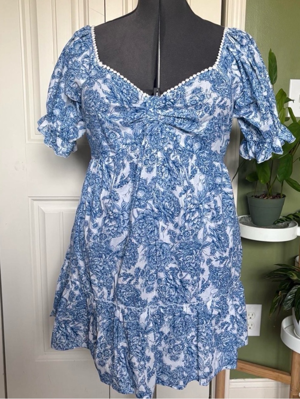 NWT Simply Southern Blue and White Floral Dress